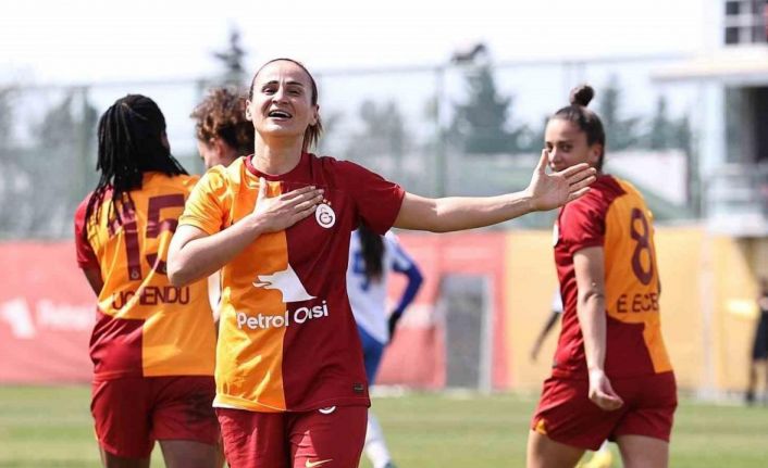 Galatasaray son nefeste güldü