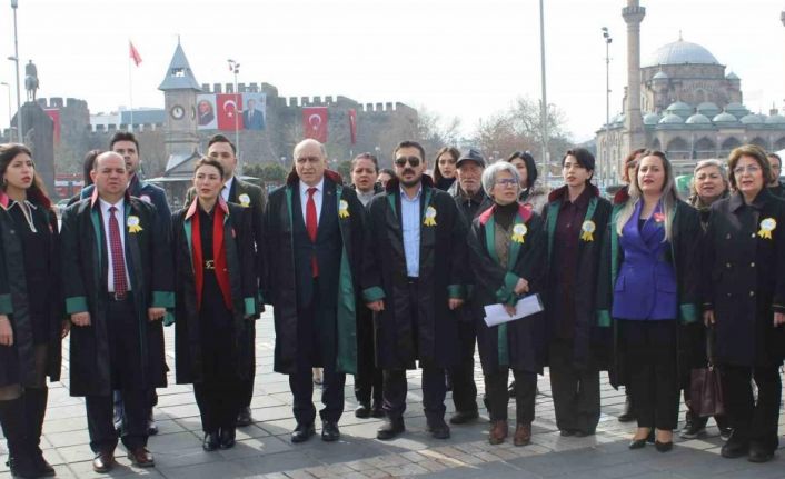 Kayseri Barosu’ndan kadın avukata yapılan saldırıya kınama