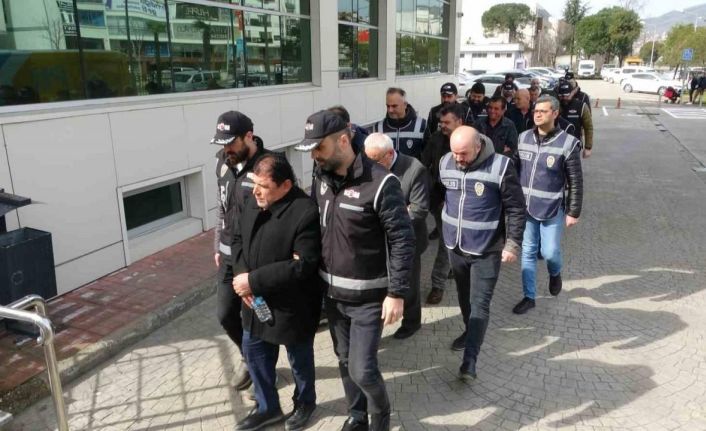 Ordu’da silah ticareti ve kaçakçılığından 13 şüpheli yakalandı