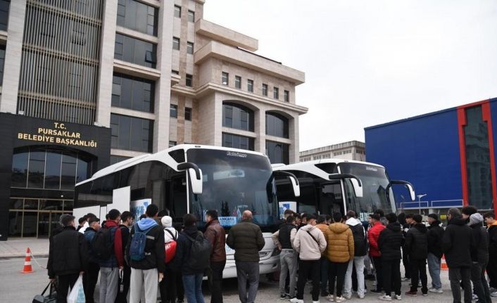 Pursaklar’da genç kampçılar yola çıktı