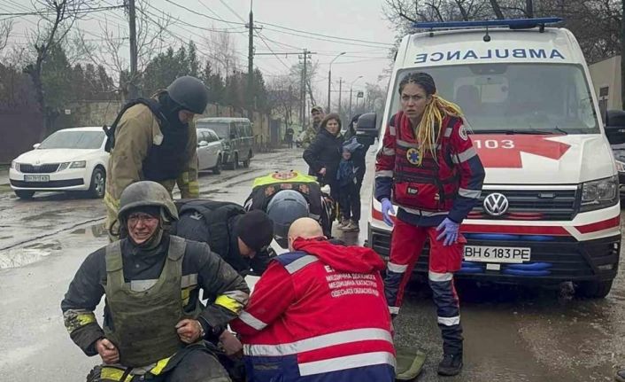 Rus ordusunun Odessa’ya saldırısında ölü sayısı 20’ye yükseldi