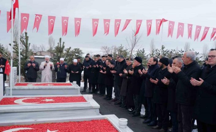 Şehitlerimiz Erzurum’da şükran ve rahmetle anıldı