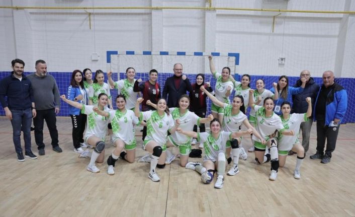 Sivas Belediyespor hentbol takımı play-off’a yükseldi