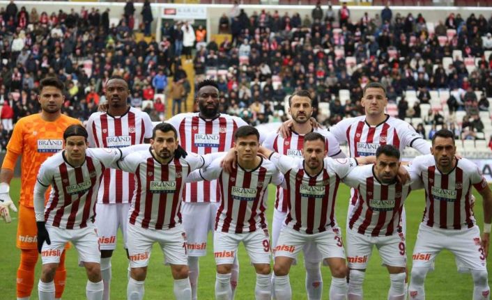 Sivasspor, Süper Lig’de 9. mağlubiyetini aldı