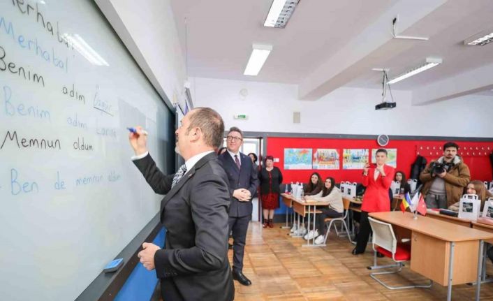 “Tercihim Türkçe Projesi” ile Türkçe Romanya’da seçmeli ders oldu