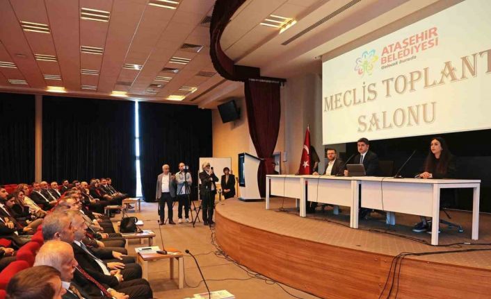 Ataşehir Belediye Meclisi yeni dönem toplantılarına başladı