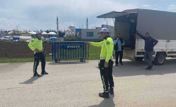 Bayramda mezarlığa gidiş ve geliş güzergahları belirlendi