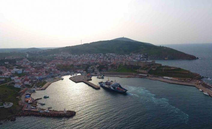 Bozcaada’ya bayramda o araçların geçişleri yasaklandı