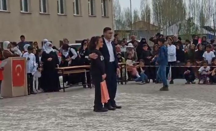 Siyer Yarışması’nda dereceye girenlere ödülleri törenle verildi