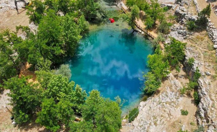 250 metre aşağı inilen suyun dibi bulunamıyor