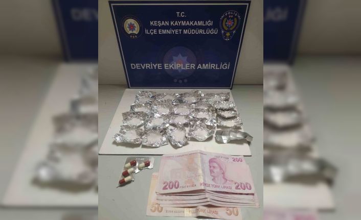 Aracında ve üzerinde uyuşturucu ele geçirilen şüpheli tutuklandı