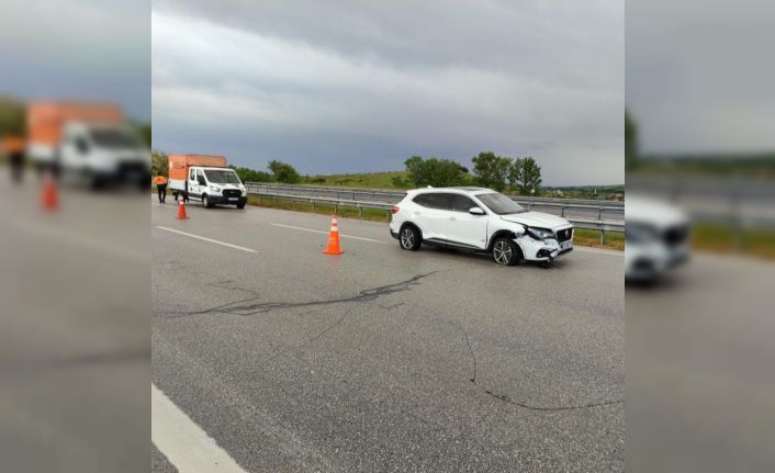 Babaeski’de maddi hasarlı trafik kazası