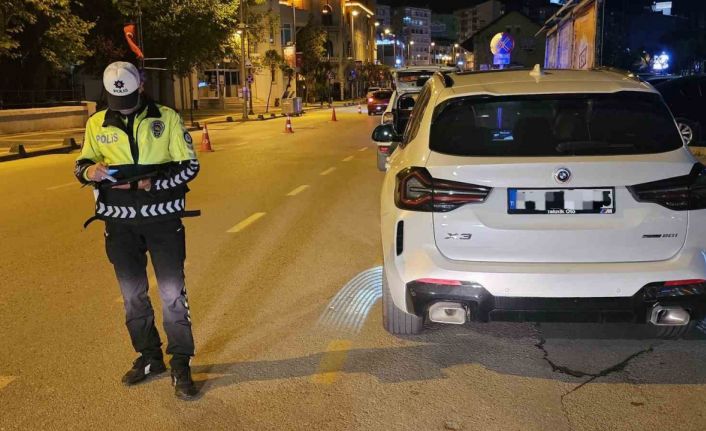 Bandırma trafik denetimlerinde hız kesmiyor