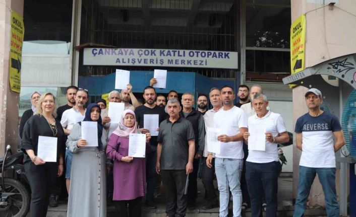 Çankaya Katlı Otopark yıkılıyor, tahliye kararı verilen esnaftan tepki