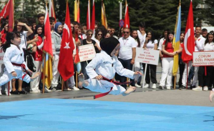 Çorum’da 19 Mayıs coşkusu