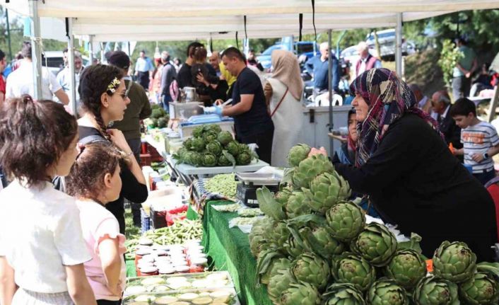 Enginarlı tatlılar festivale damga vurdu