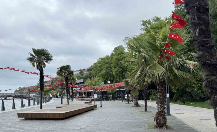 Havalar soğudu, sahiller boş kaldı