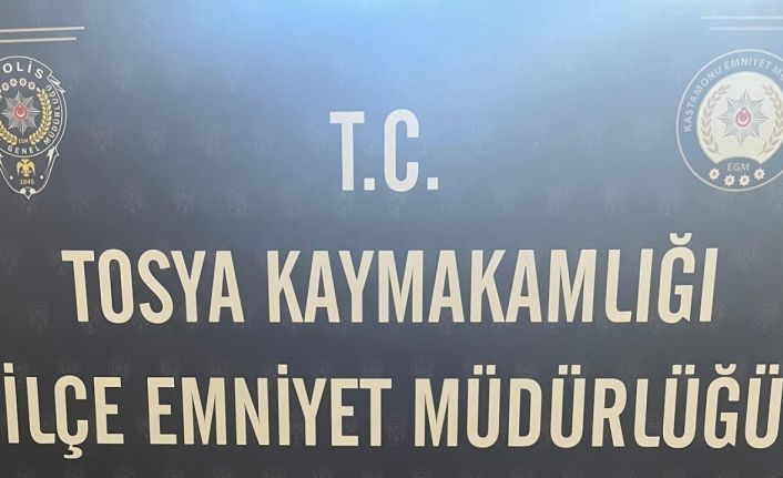 Kastamonu’da uyuşturucuyla yakalanan iki şüpheli tutuklandı