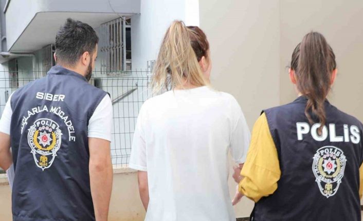 Mersin’de müstehcen yayın operasyonu: 10 gözaltı