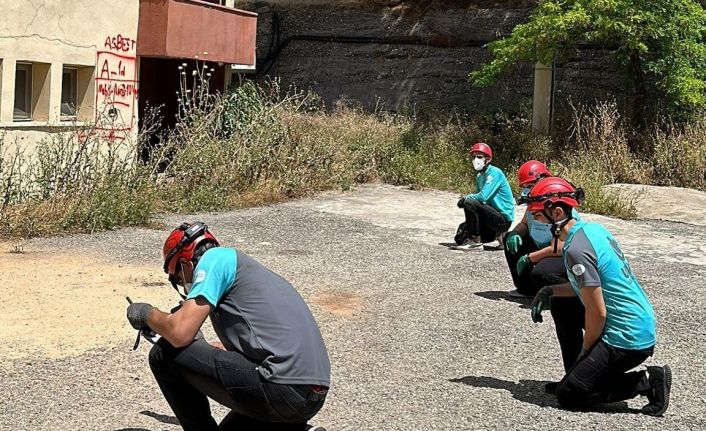 Siirt’te AFAD’dan gönüllülere arama kurtarma eğitimi