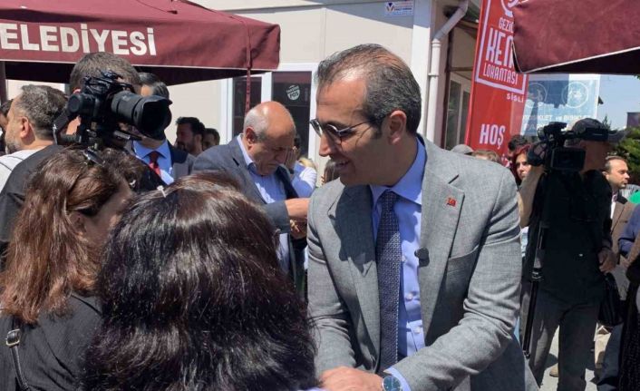 Şişli Belediyesi’nin ‘Gezici Kent Lokantası’ hizmete girdi