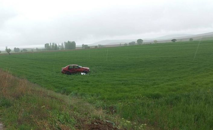 Sivas’ta trafik kazası, 1’i çocuk 2 ölü, 5 yaralı