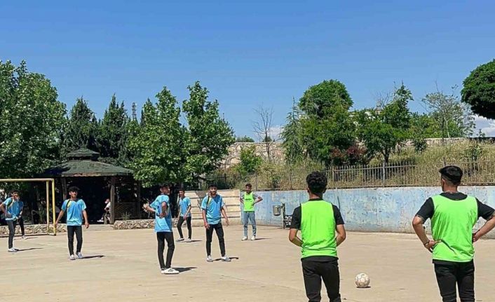 Turnuvanın galibi Gümüşkaya Spor Takımı oldu