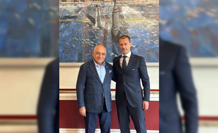 UEFA Başkanı Ceferin, TFF Başkanı Büyükekşi’yi tebrik etti