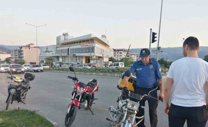 5 motosiklet trafikten men edildi, binlerce lira para cezası kesildi