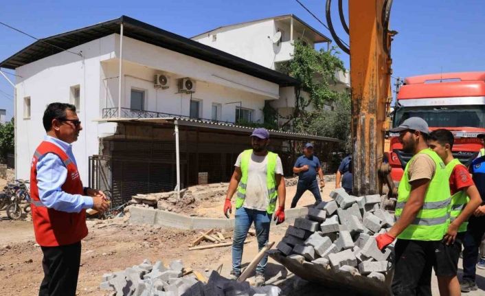 Başkan Aras Yalıkavak ve Mumcular yol çalışmalarını inceledi