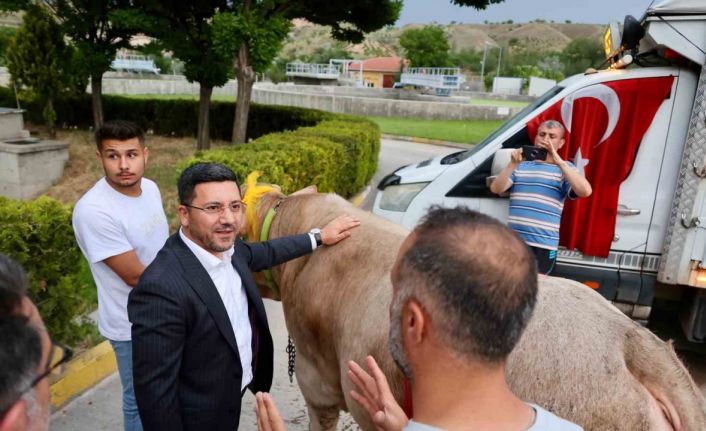 Başkan Arı’dan hayırseverlere teşekkür