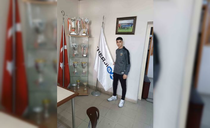 Başkent EDAŞ Spor Kulübü Türk futboluna oyuncu yetiştiriyor