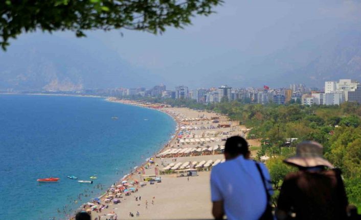 Bayram tatili sonrası sahiller turistlere kaldı