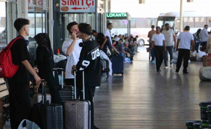 Diyarbakır Otogarı’nda bayram için geliş yoğunluğu başladı, denetimler sıklaştı