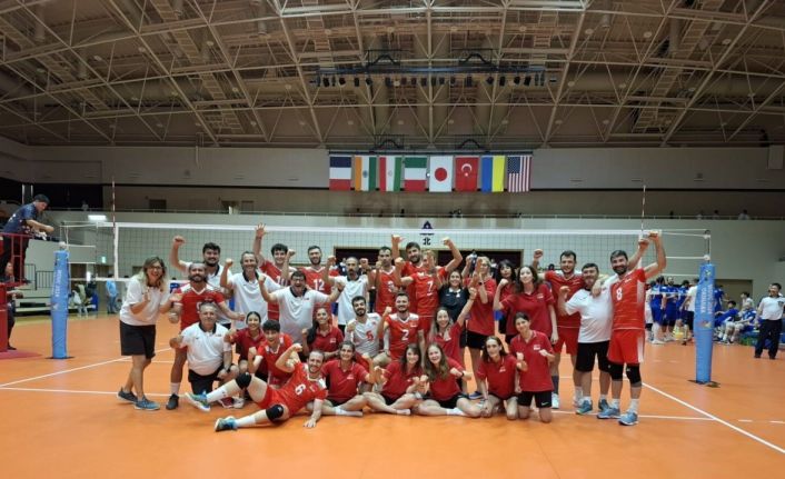 İşitme Engelliler Erkek Milli Voleybol Takımı dünya şampiyonu