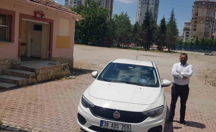 Kayseri Büyükşehir Belediyesi’nden YKS’ye giren öğrencilere ‘acil destek’