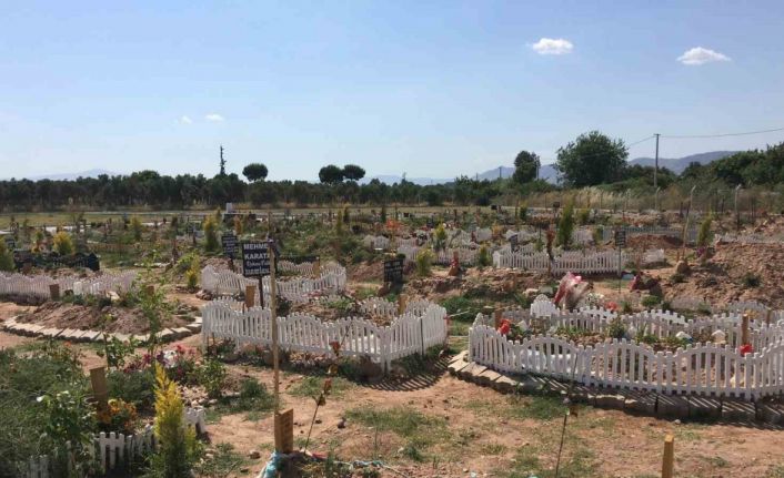 Mahkemeye taşınan mezarlıkla ilgili bilirkişi raporu çıktı