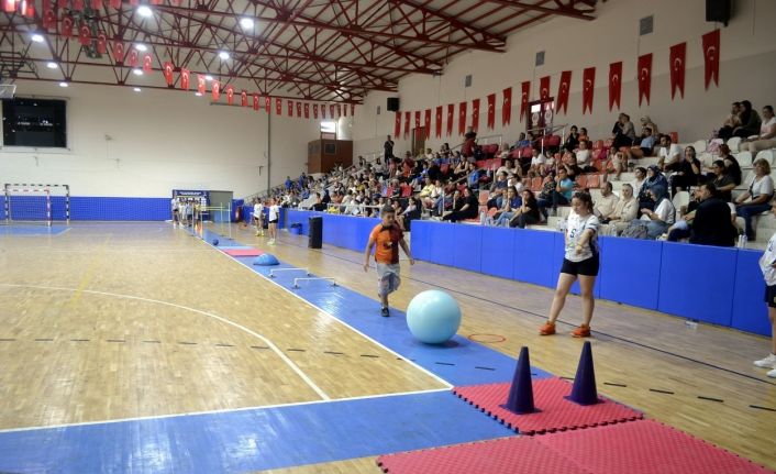 Mudanya’da minik sporcular hünerlerini sergiledi