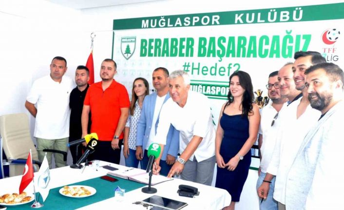 Muğlaspor yeni teknik direktörü Durmuş’u tanıttı