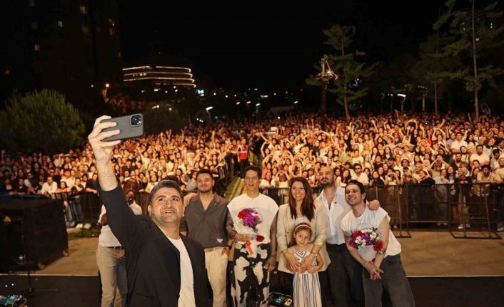 Müzikseverler Ataşehir’deki yaz konserlerinde buluştu