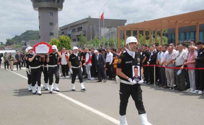 Ordulu şehit Cemalcan Ev, memleketinde gözyaşlarıyla karşılandı