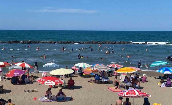 Sakarya sahillerinde denize girmek 3 gün yasak