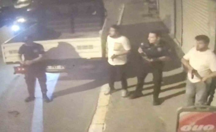 Sultanbeyli’de ’dur’ ihtarına uymadı, polise ateş açtı