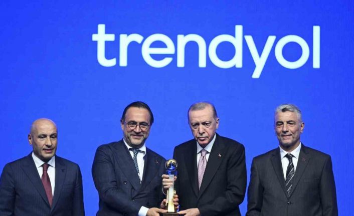 TİM’den Trendyol’a e-ihracat şampiyonu ödülü