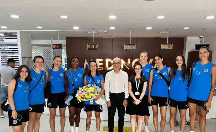 Aydın Büyükşehir Belediyespor Kadın Voleybol Takımı sağlık taramasından geçti