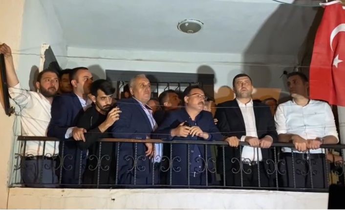 Baki Ersoy: “Vali Çiçek ve müdür Aydın’ın kahramanlıklarına şahidiz”