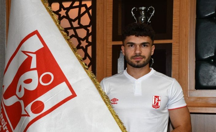 Balıkesirspor, Ahmet Gülay ve Hüseyin Altıntaş ile sözleşme imzaladı