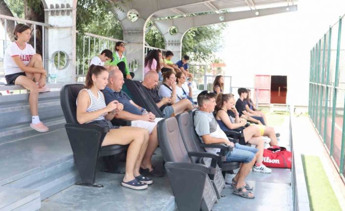 Bolu’da Ulusal Tenis Turnuvası başladı