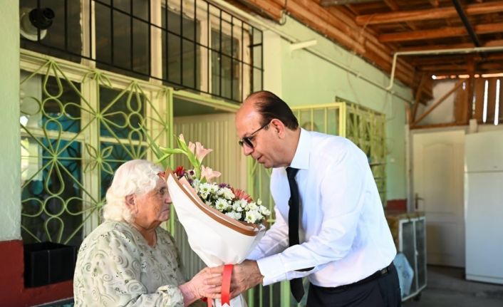 Geçit, “Yaşlılarımız bizim canlı tarihimiz, hafızamızdır”