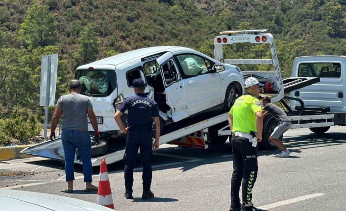 Göcek’te feci kaza; 1 ölü, 10 yaralı